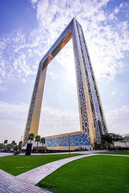 Premium Homestay In Oval Tower Business Bay Dubai Capsule hotel