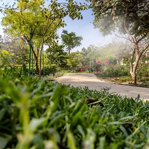 By Latinem Luxury 1br W2515 Near Burj Khalifa شقة